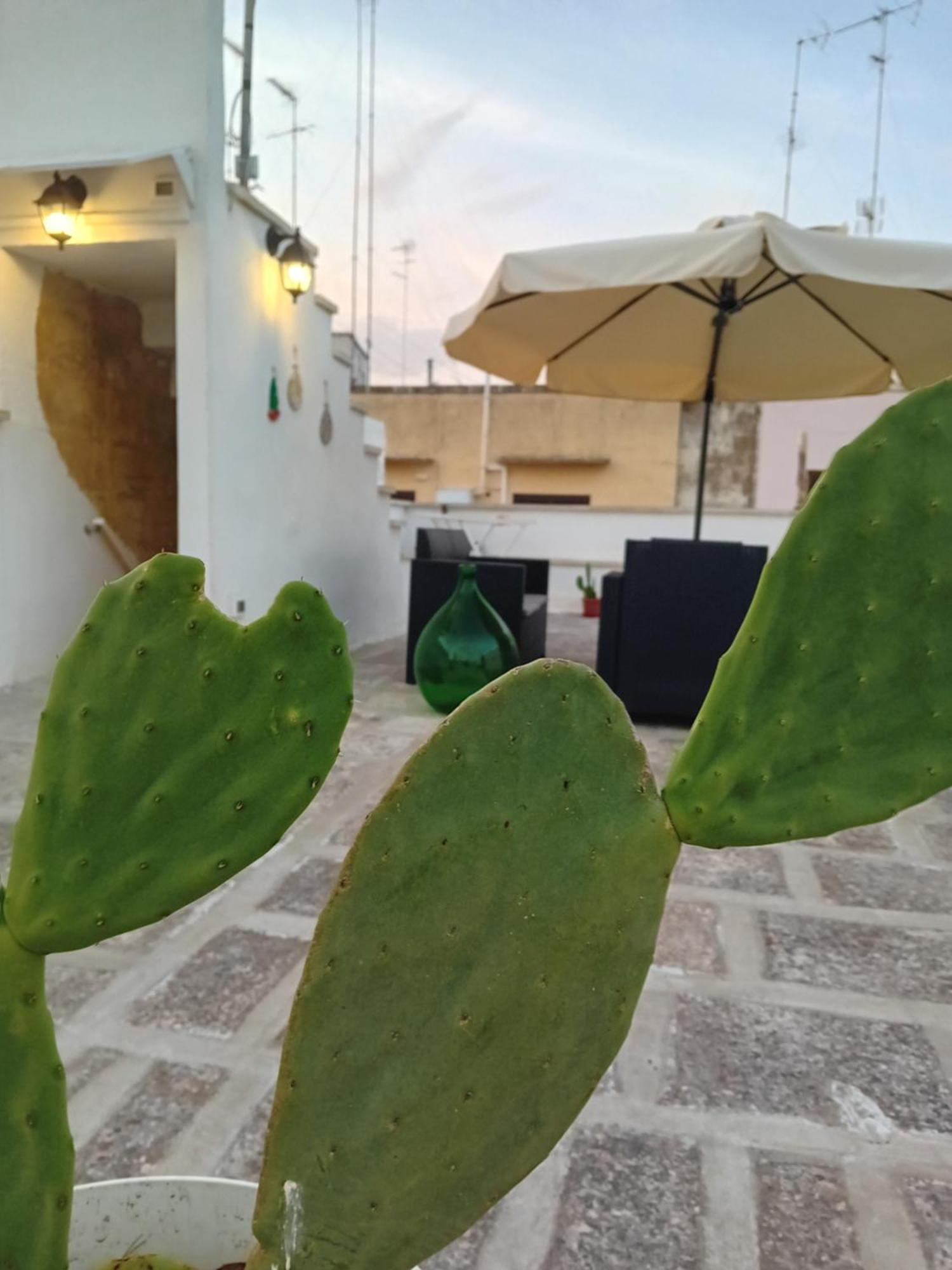 Aremu Hotel Lecce Buitenkant foto