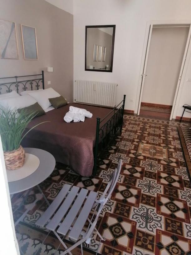 Aremu Hotel Lecce Buitenkant foto